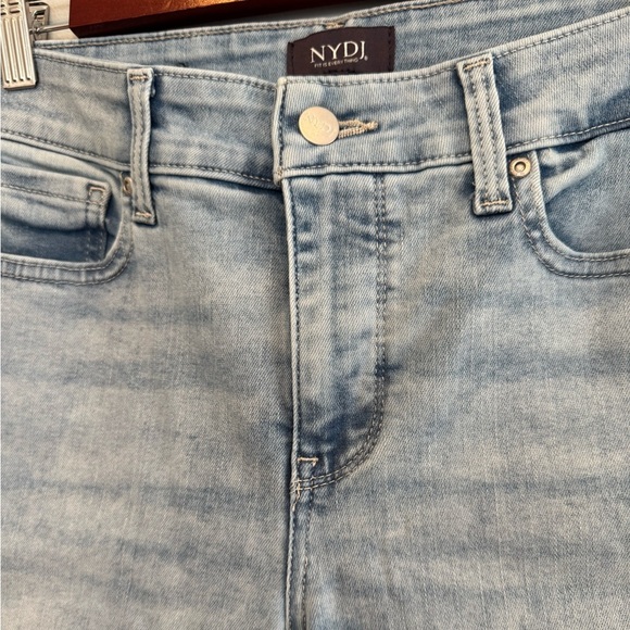 NYDJ Lift Tuck Marilyn Straight Leg Jeans Slimming Light Wash 10 - Picture 3 of 8